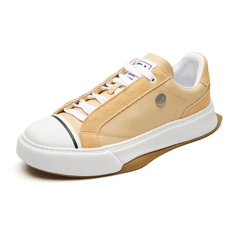 Zapatillas bajas informales Mihara x Fila Beige
